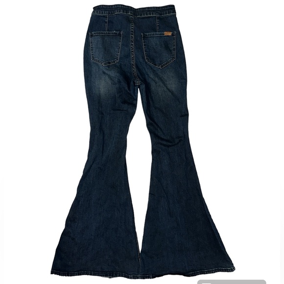 high rise bell bottom jeans - Picture 2 of 2